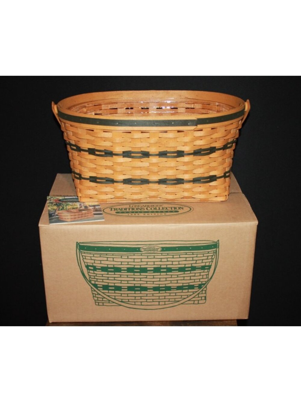 1995 Longaberger Traditions Family Basket , Protector & Original Box NEW